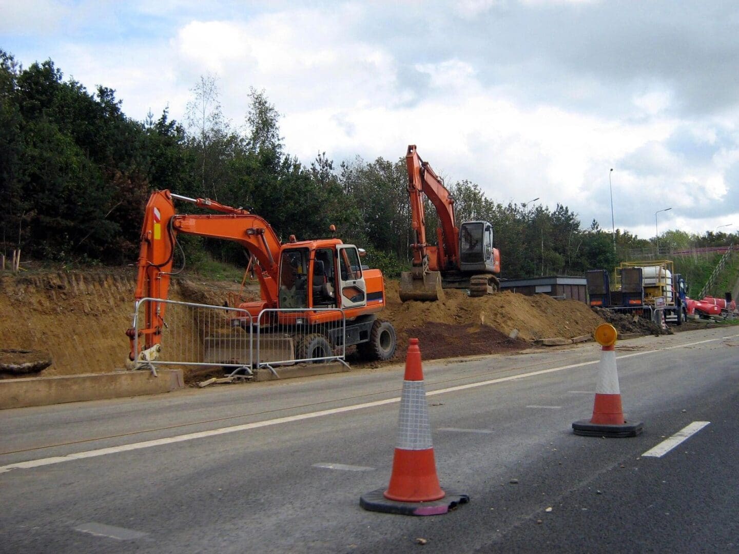 fm=f_111066 A road with construction equipment on it.